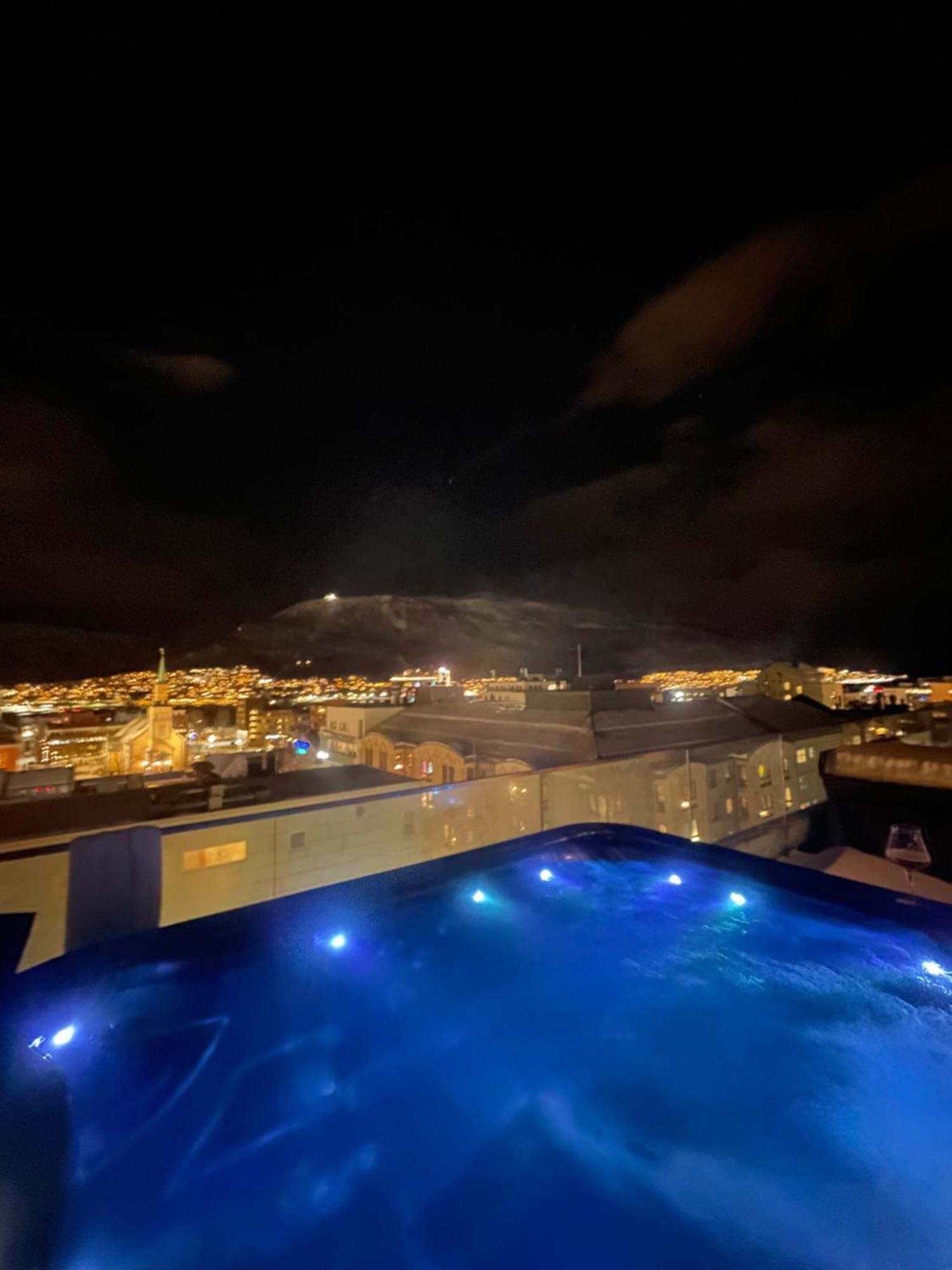Penthouse In Downtown New Tromso